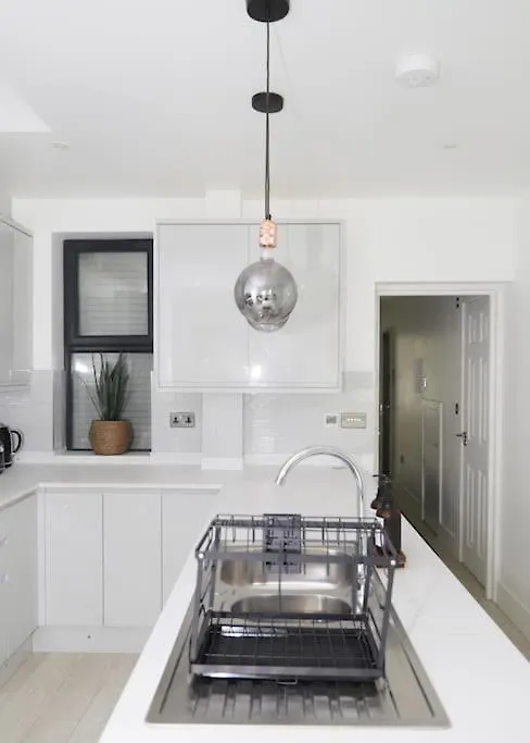 Apartment Stylish London Flat With Garden, Close To City United Kingdom